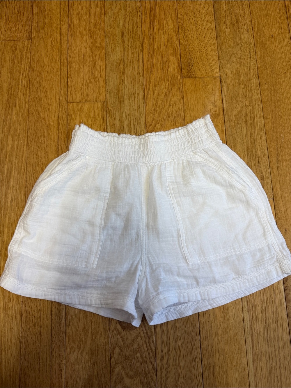 SO White High-Waist Smocked Linen-Blend Shorts